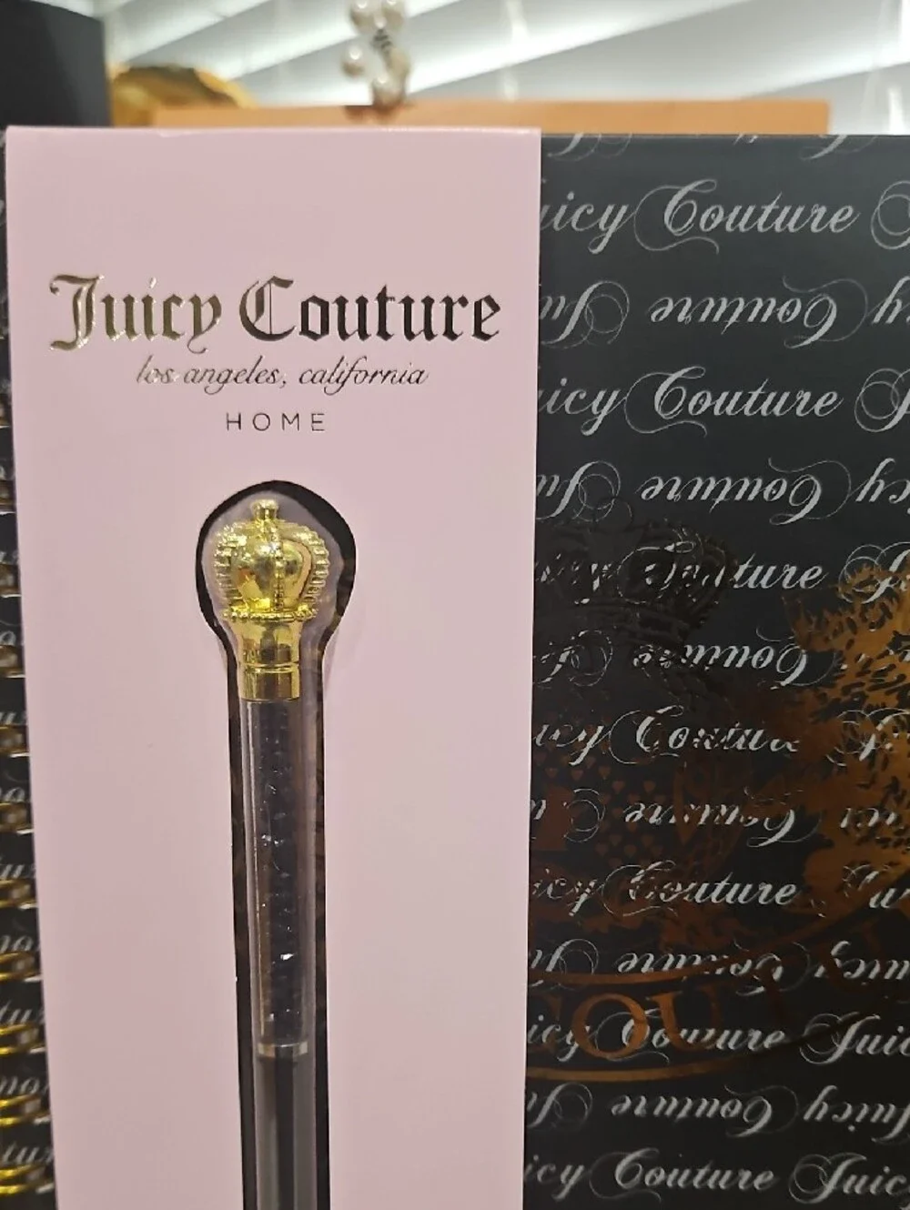 NWT! JUICY COUTURE LARGE  JOURNAL w/ CROWN PEN!